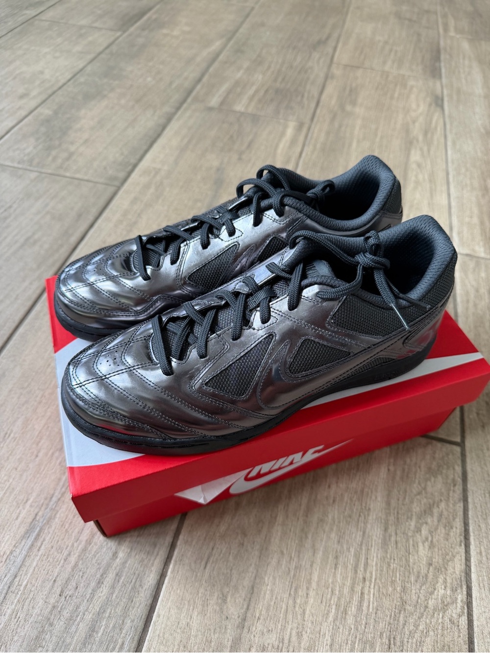 Nike Gato LV8